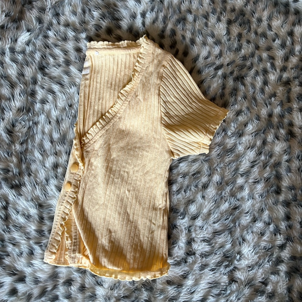 Basic V Neck Tee - Picture 2 of 3